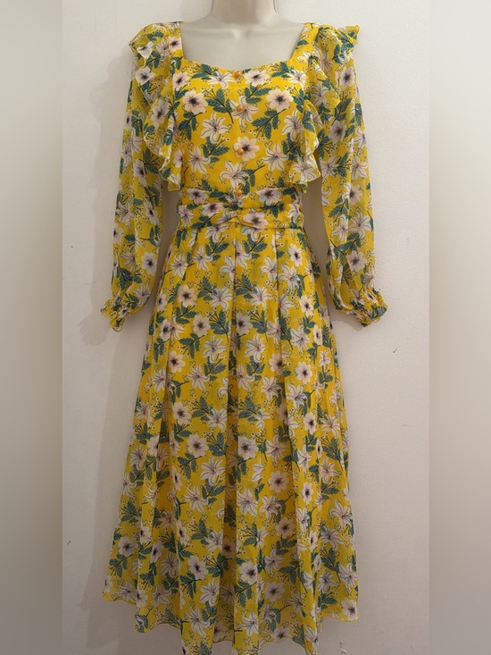 Dresses & Skirts - Yellow Floral Long Sleeve Midi Dress can fit s and m